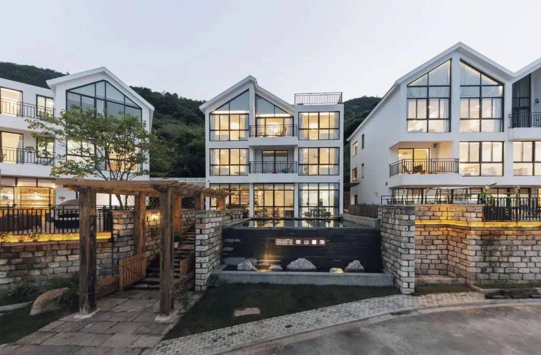 望蓉带队赴黄山宁波考察