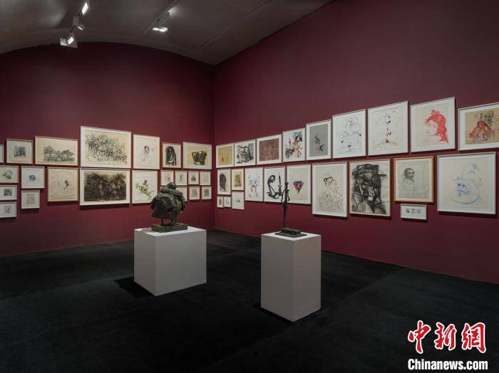 观众|世界知名画家乔治·康多上海展出多个系列绘画、雕塑作品