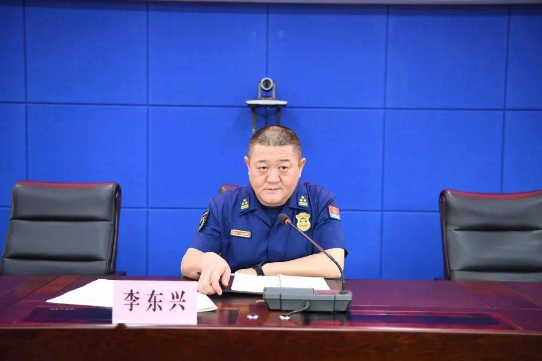 鞍山支队进一步压实行业部门和社会单位消防安全责任开展集中约谈
