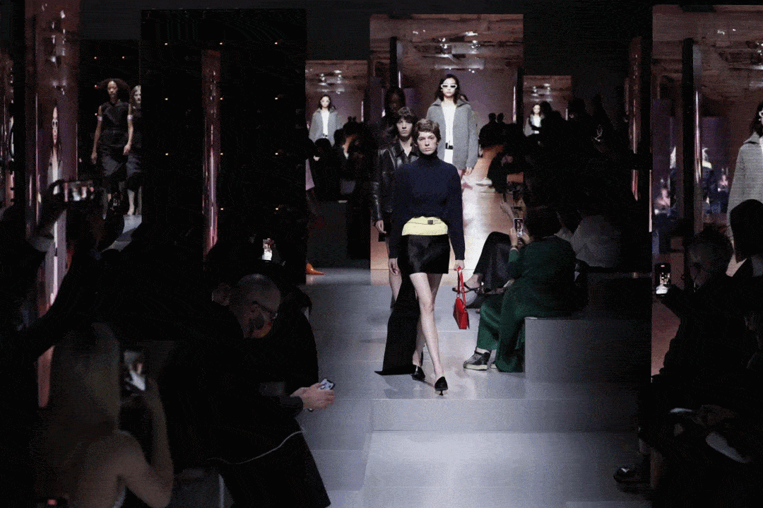 公众 PRADA(普拉达)2022春夏系列发布!