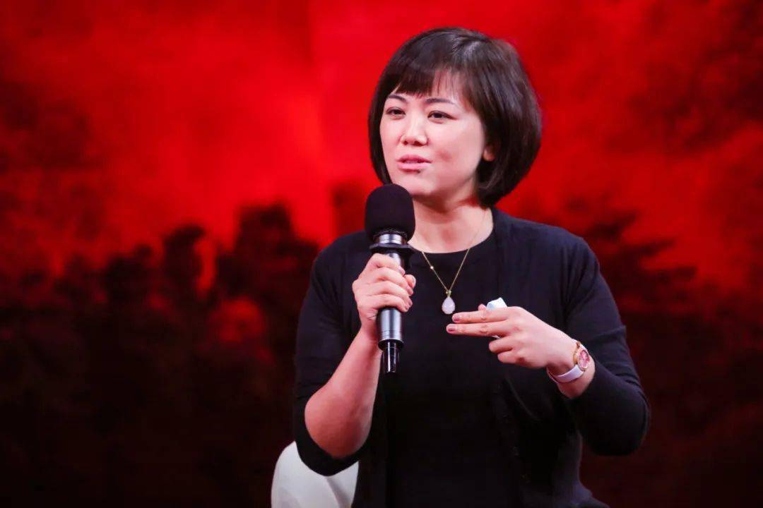 指挥家汤沐海执棒,著名作曲家郭文景,张千一,郝维亚,王丹红担纲作曲