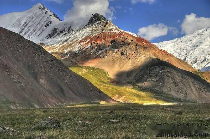 吉7134米的列宁峰世界上最为容易的七千米级别山峰