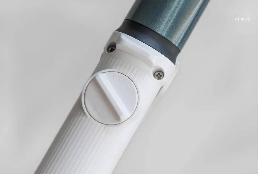 卷发种草｜超易上手的美发神器 秋日慵懒发型轻松打造