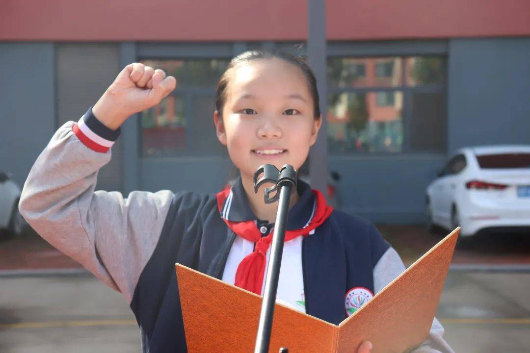 传承奥运精神共庆祖国华诞莘县甘泉学校举行国旗下讲话活动