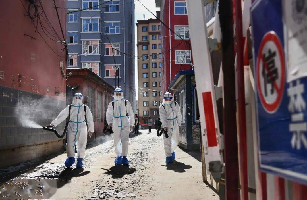 冰城|冰城哈尔滨的“暂停”与“加速”