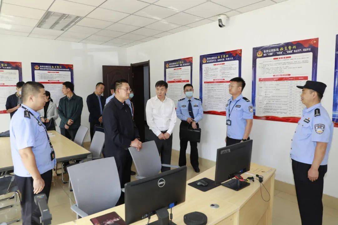 王斌主任率工作组到乌海市公安局督导调研重点改革工作