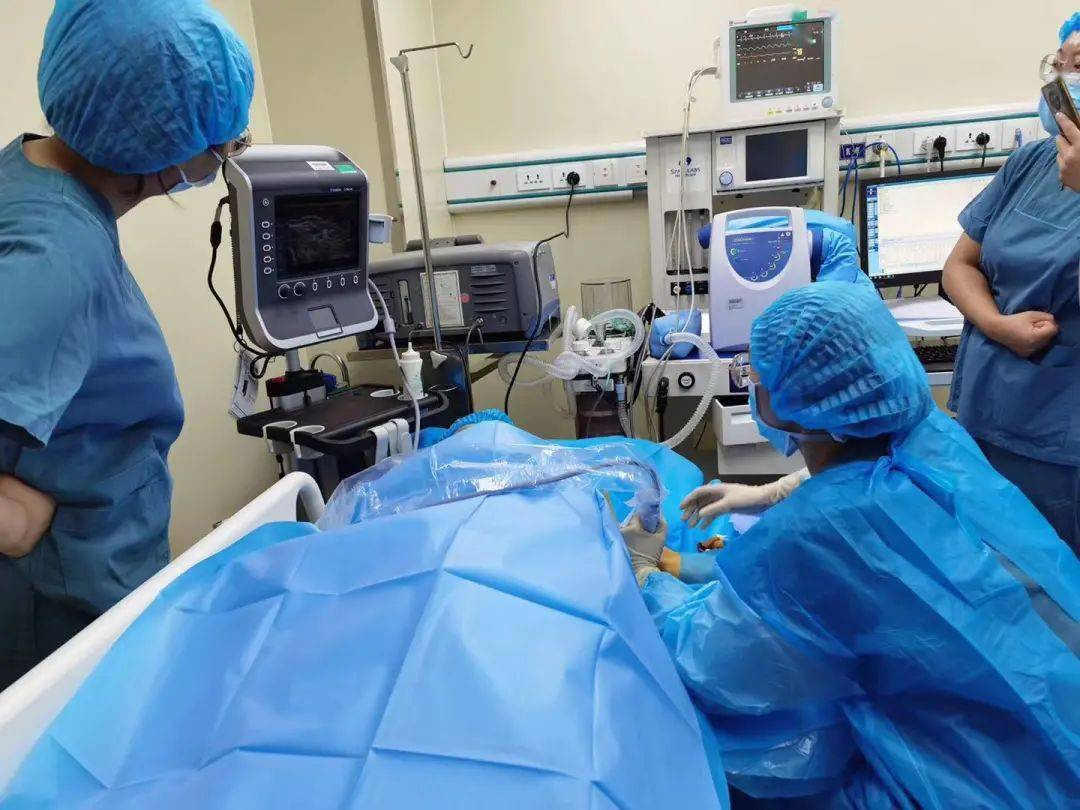 藏在臂弯里的"生命港"——臂式静脉输液港