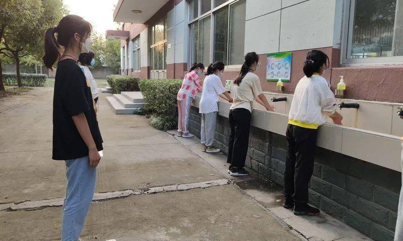 聚焦| 云开疫散复学日,少年逐梦正当时 ——邗江区运西中学开学第一天