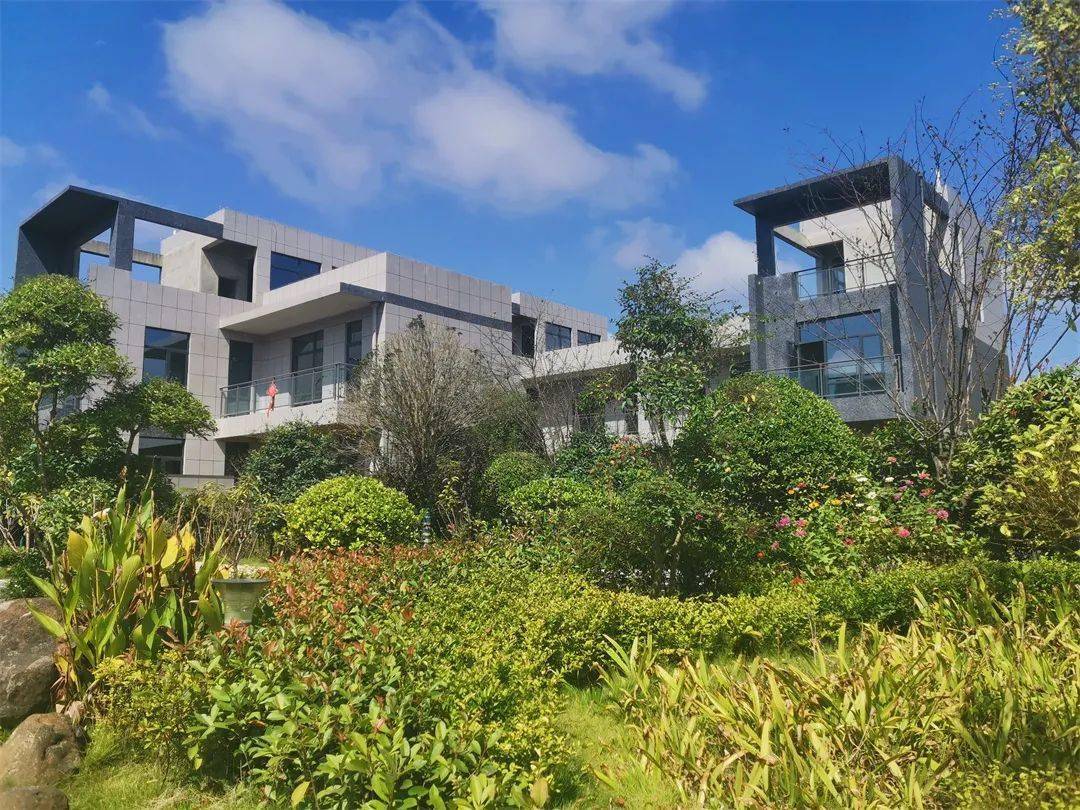 信阳顶级花园独栋办公在这上班幸福感爆棚