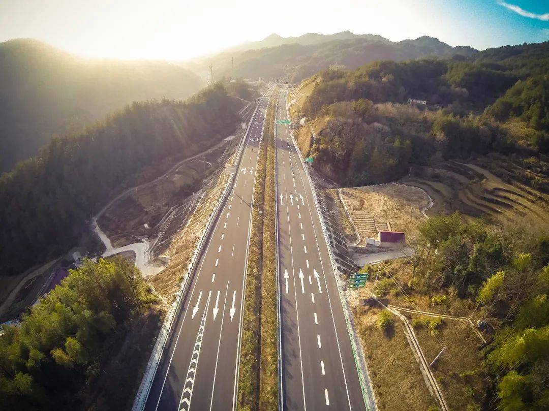 厉害安庆这条高速获詹天佑奖