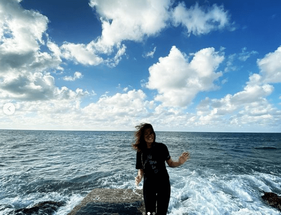 而提起她的感情生活,在2011年,她与西班牙男演员马克·卡罗特结婚