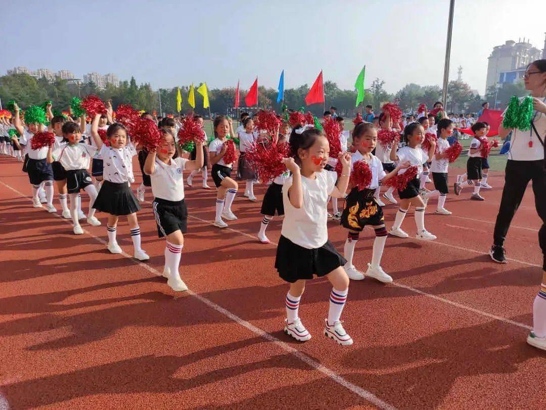 尚正得一幼小衔接小萌新上学记第四五周上马中心小学一年级小萌新校园