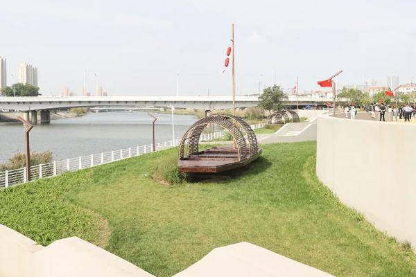 此外竹园公园▼▲子牙河滨河公园二期正式开园迎客子牙河滨河公园二期