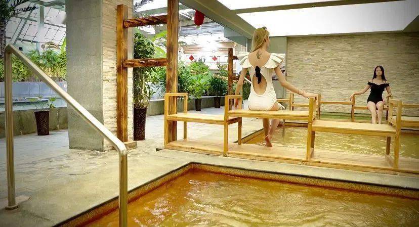 那山那水我代言天气渐凉来兰州新区泡温泉吧