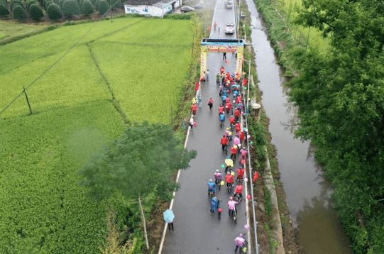 水果|乡村旅游成国庆假期新宠 浏阳鸡肠子辣椒亲子采摘走红网络