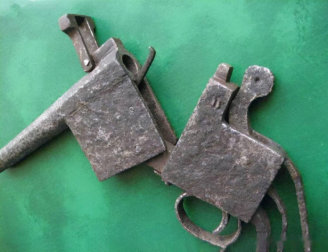 只能生产少量的武器和做一些武器修补子弹复装的工作,而且质量也不好