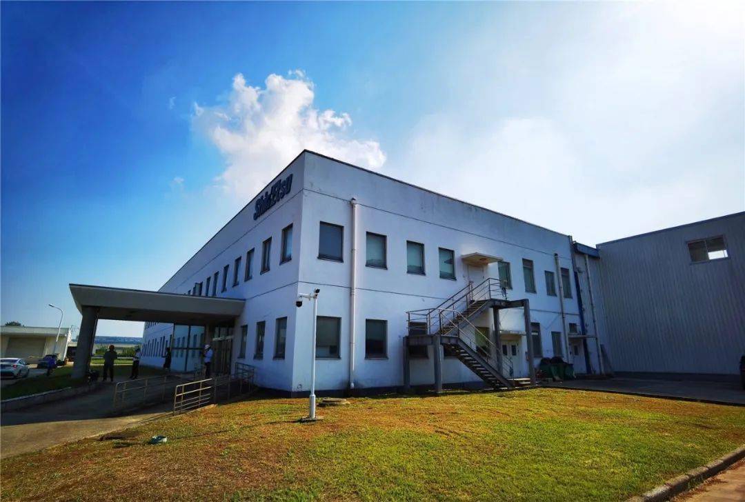 长假第一天张韶峰实地检查辖区安全工作