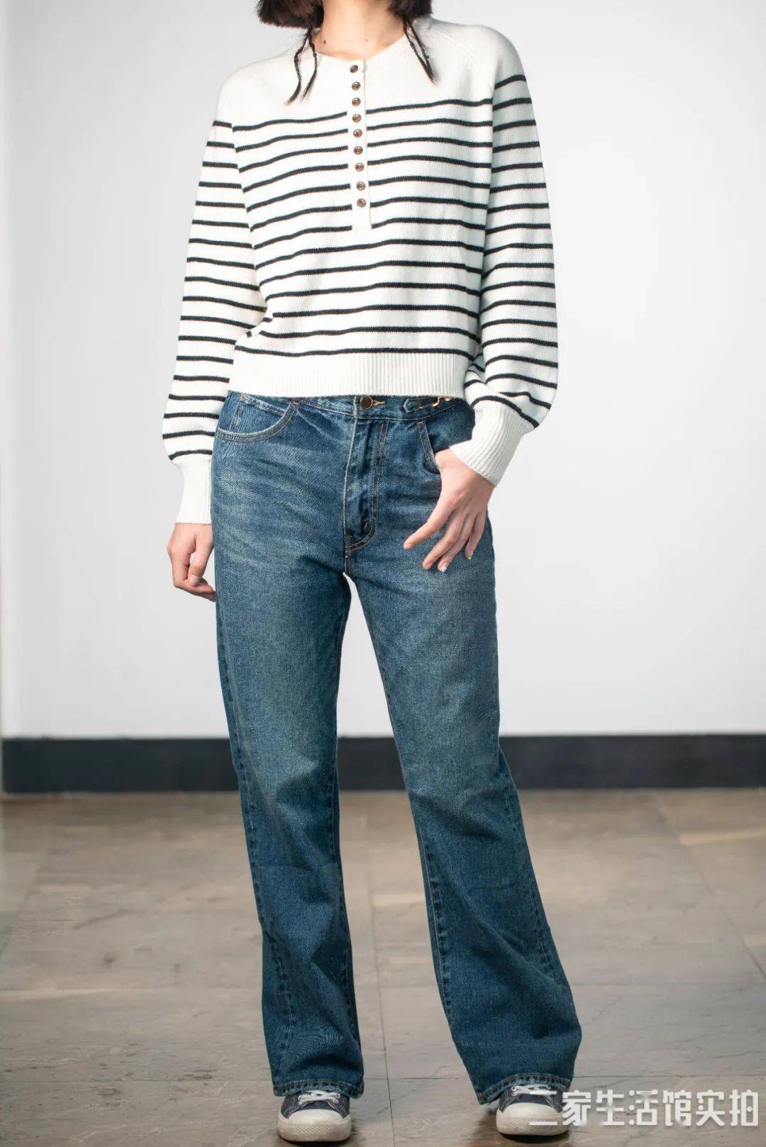 山羊绒 自带温柔滤镜的基础款条纹针织衫怎样穿出彩？