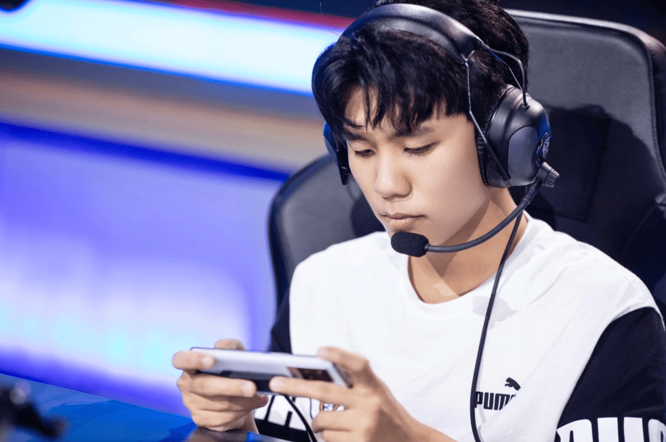 dyg萧玦连续替补被119段中单顶替正在走久诚的老路