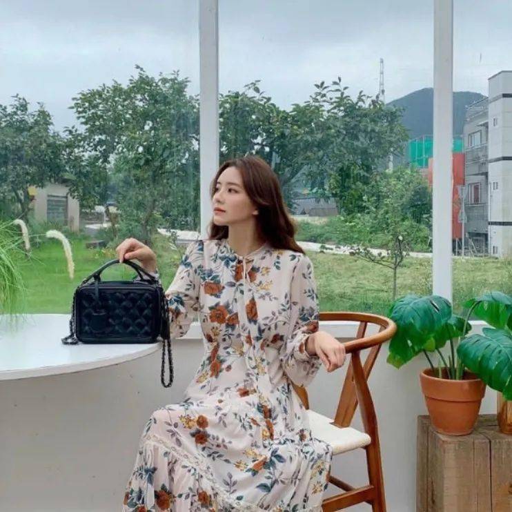 韩系 4 位宝藏 Ins 博主分享，我的穿搭都从这里取经