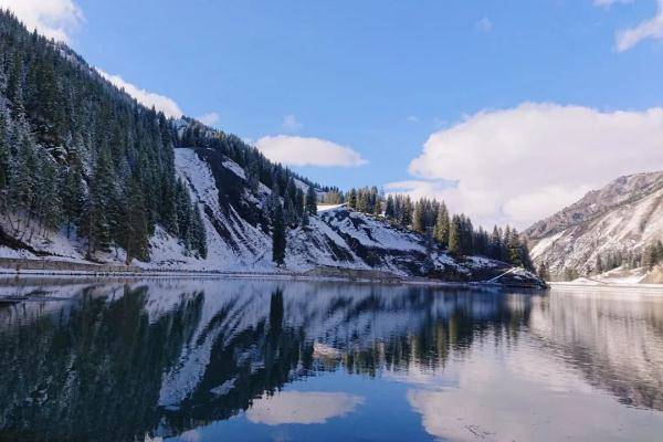 乌鲁木齐市|寒露至，秋更浓，幸福不过有人为你添衣