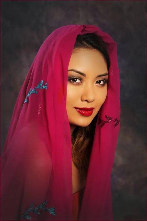 别俱风情的头巾美女(下)