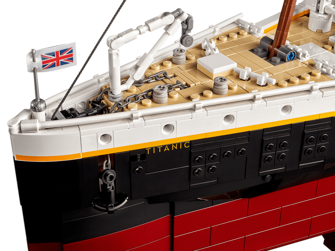 乐高出了个泰坦尼克号!史上最大尺寸套装!