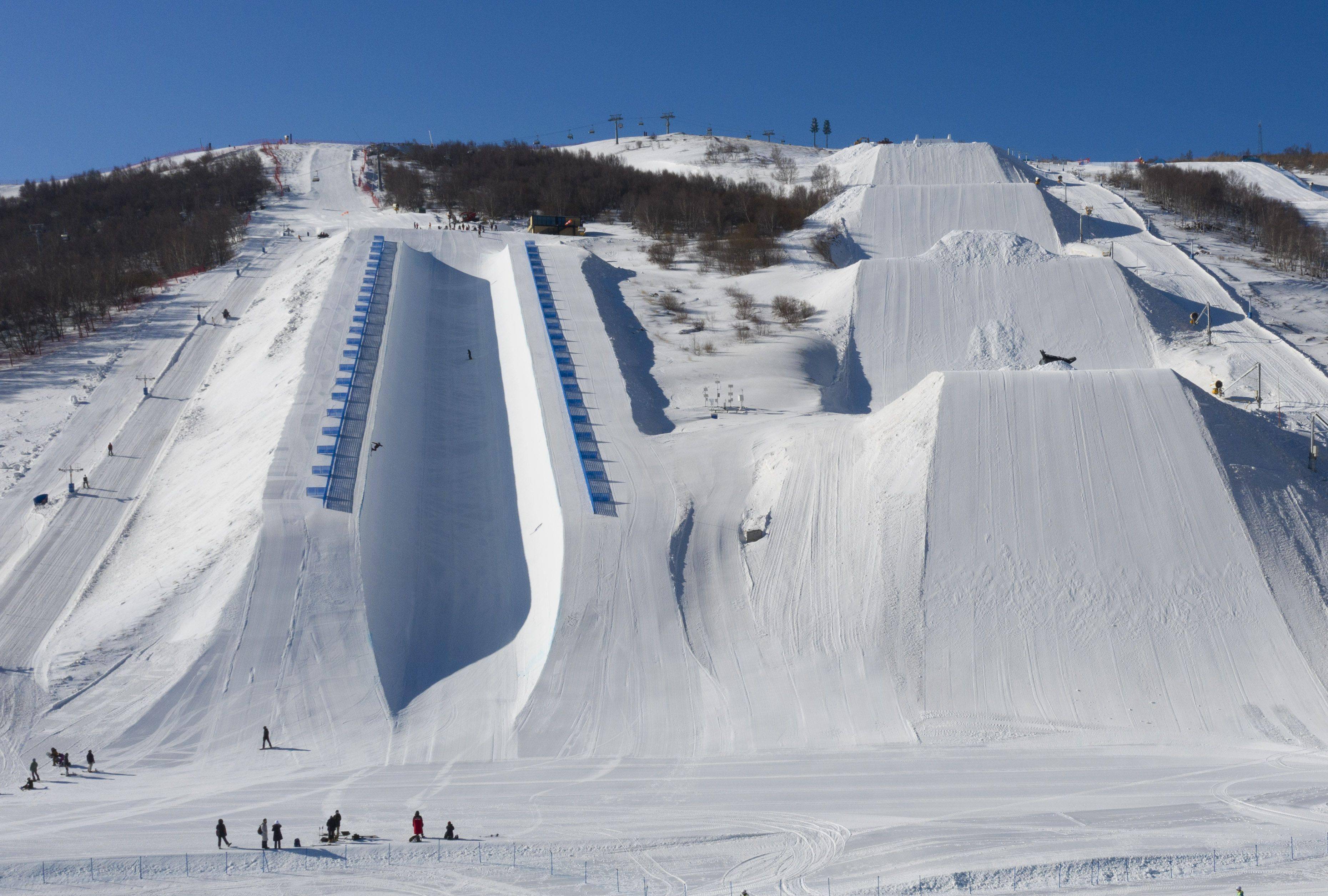 王岗坪滑雪场图片