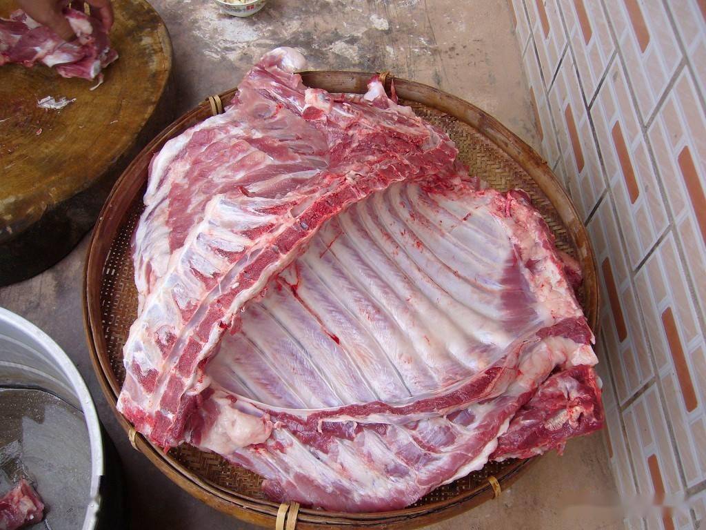 如何挑选质量好的牛肉干 30d2b831a2bd4f5fb6a814a61ab1aa96.jpeg