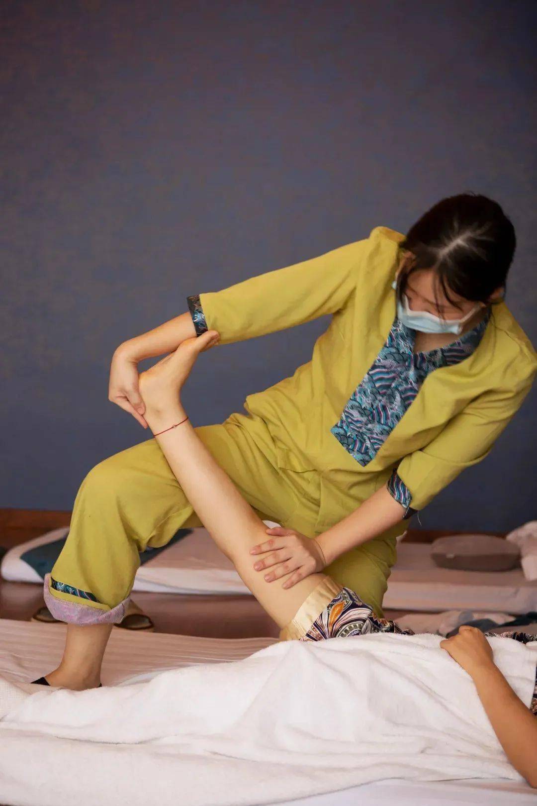 泰式古法按摩 甜品小吃!