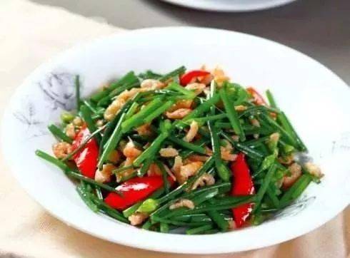 做什么菜可以放韭菜花 ea1c64c6914b48258d1eabb7385f080d.jpeg