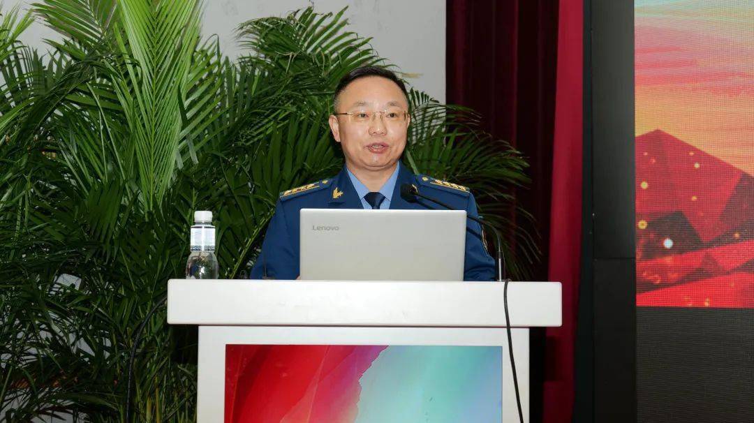 王东光副校长主持会议报告会邀请了赵继宗院士,樊代明院士,陈志南院士