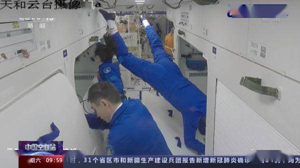 时间|顺利进驻！发型抢镜了......