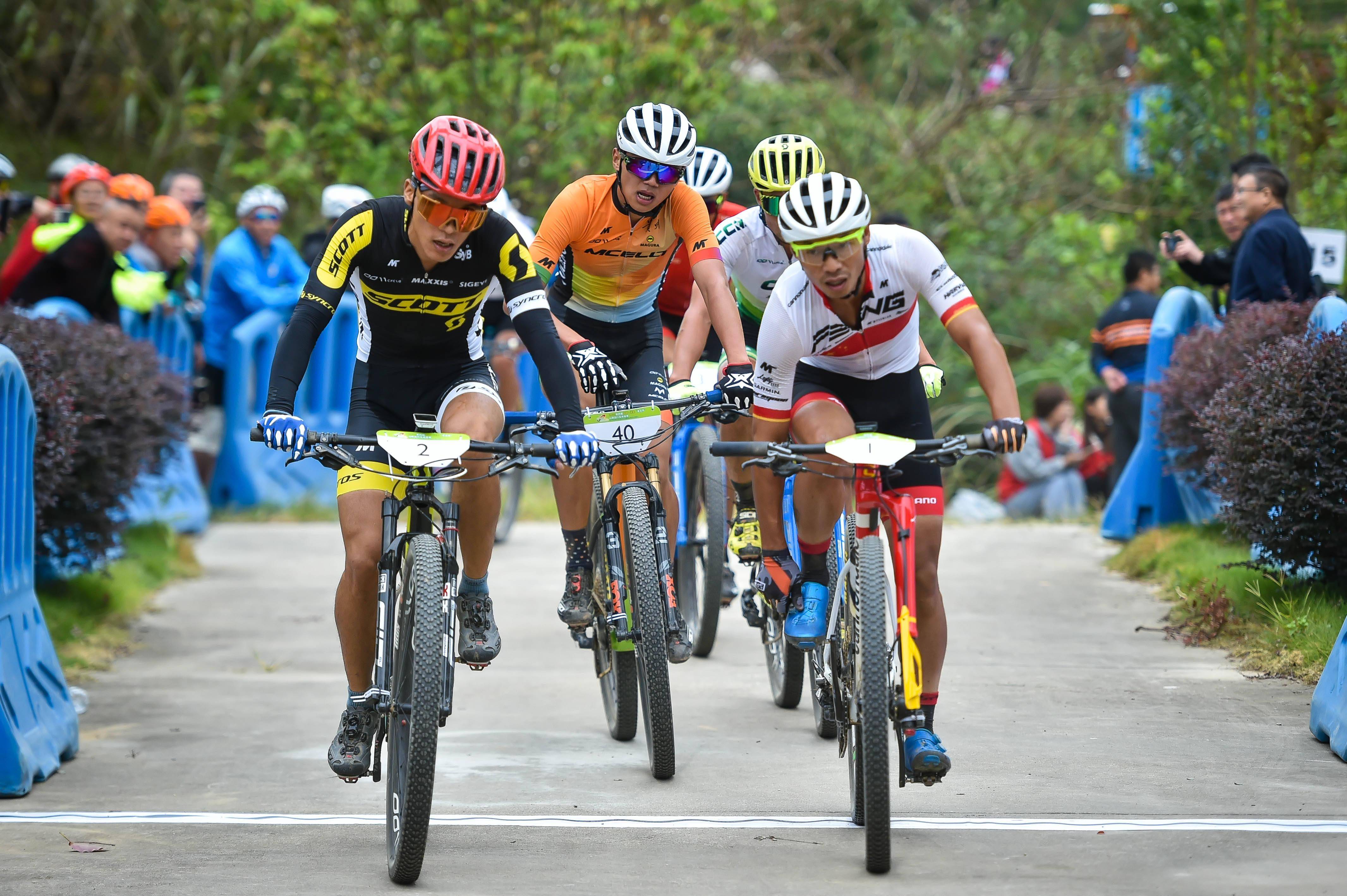 自行车——第四届靖安山地自行车精英赛举行_比赛