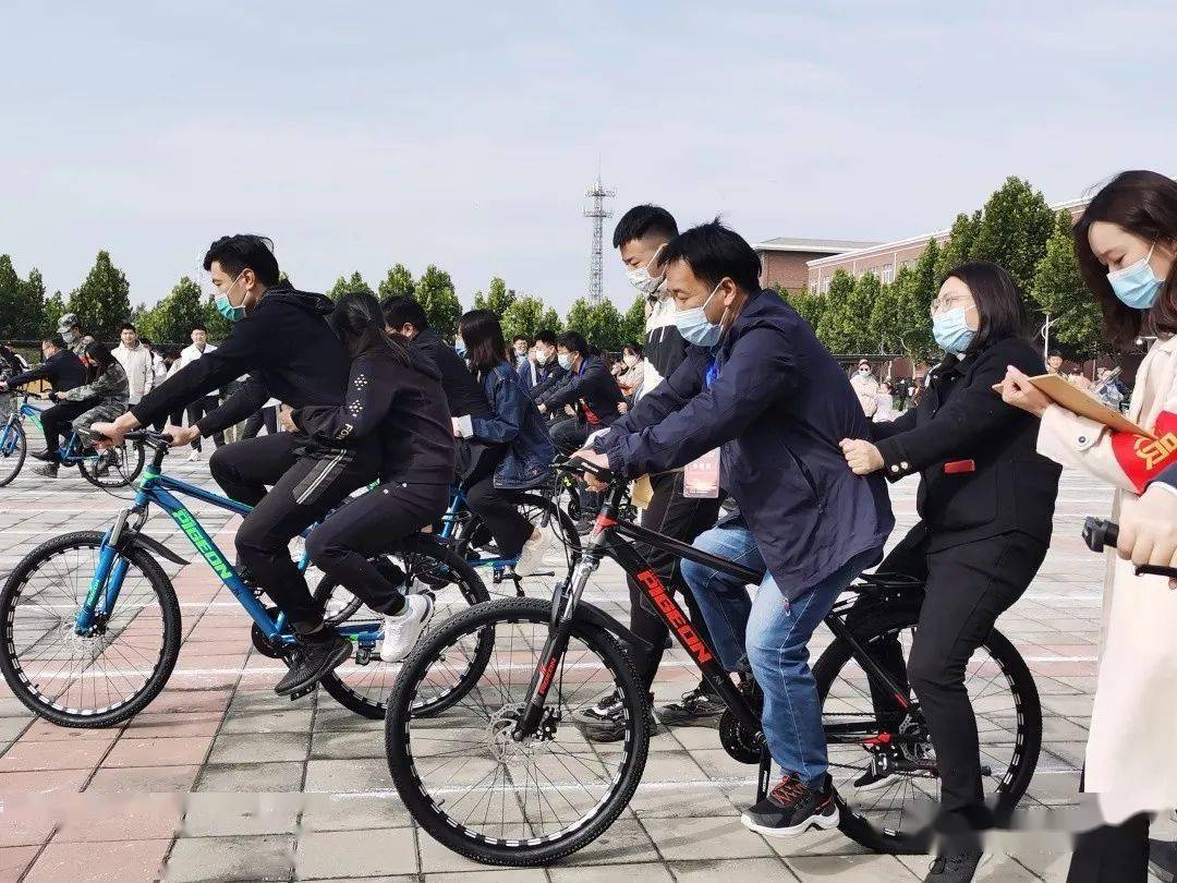省会新闻工作者——第六届自行车慢骑友谊赛精彩绽放