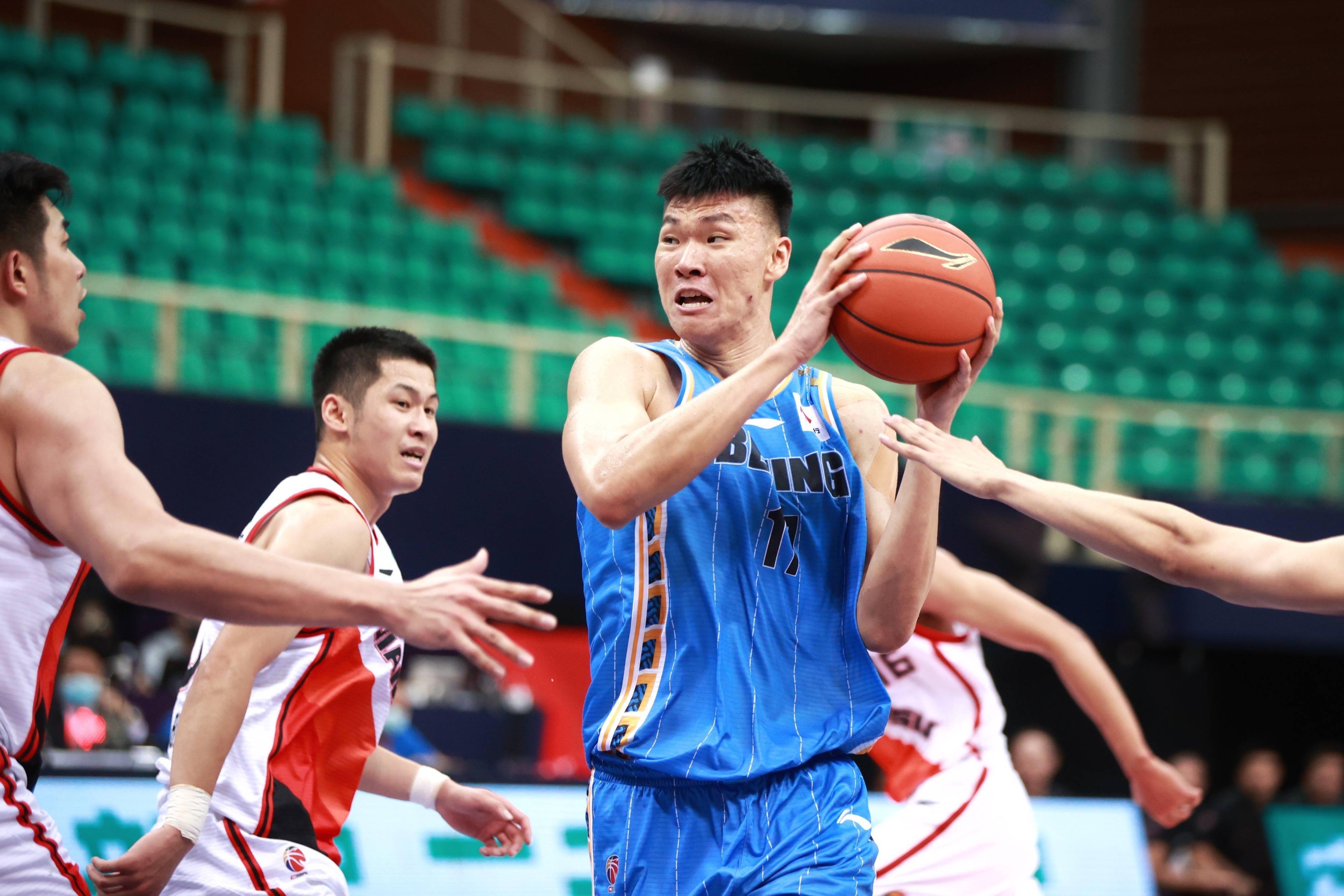 cba篮球联赛北京有几只球队(cba篮球联赛北京有几只球队参加)