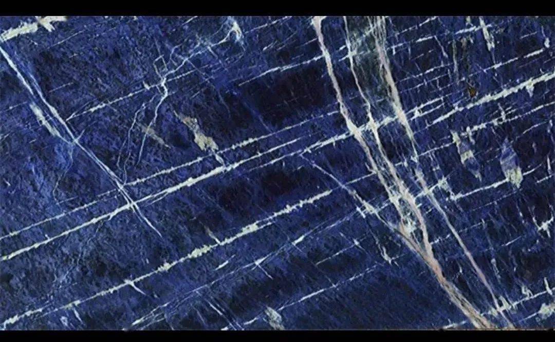 深邃秘境的魅惑之蓝,成为大理石蓝色系列的至尊景泰蓝产于足球王国"