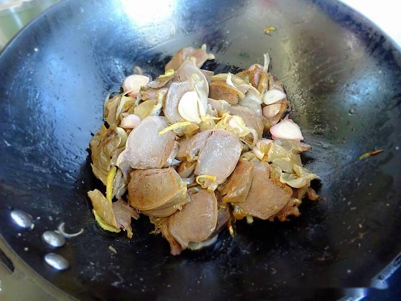 哪些食材含铁元素最高 545e2791f9b64193b4f28d59331ec221.jpeg
