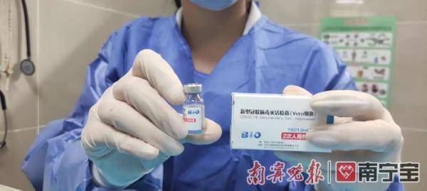 流感|气温骤降，流感“叠加”新冠，这些防治建议听听专家的权威解读