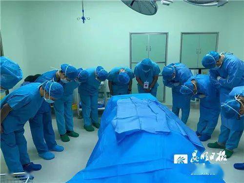 如果不是突如其来的意外 弱冠之年的阿帅(化名) 即将大学毕业 开启新