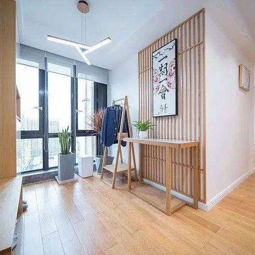多功能玄关设计,收纳,换鞋和景观,实用又美观_空间