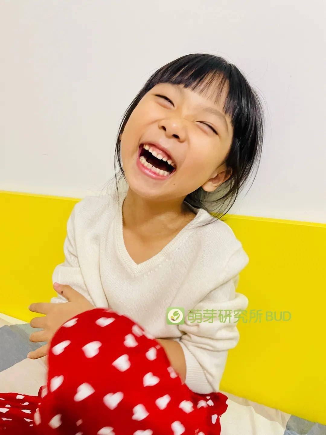 团队 这两年的羊绒太贵了,我们拼尽全力才找到这件性价超高的羊绒衫