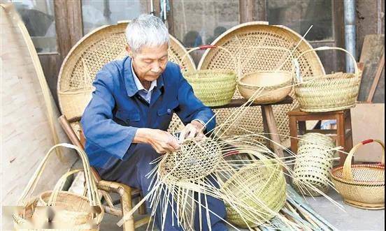 乡村里的匠人们_篾匠