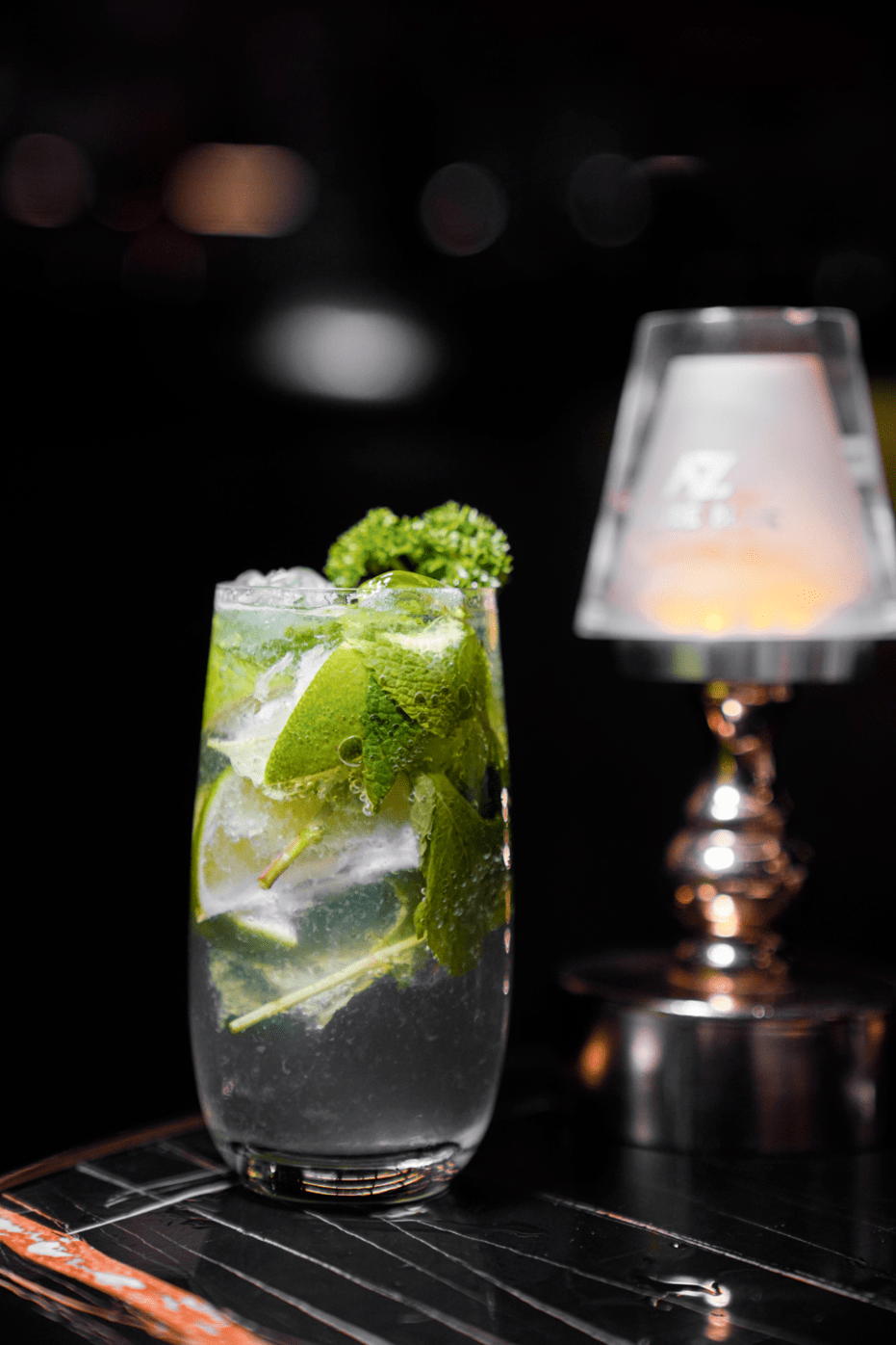 龙岗￥68元套抢azureblue威士忌餐吧双人鸡尾酒套餐