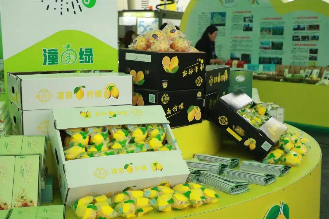 潼南柠檬变身流量担当 多款产品买!买!买!