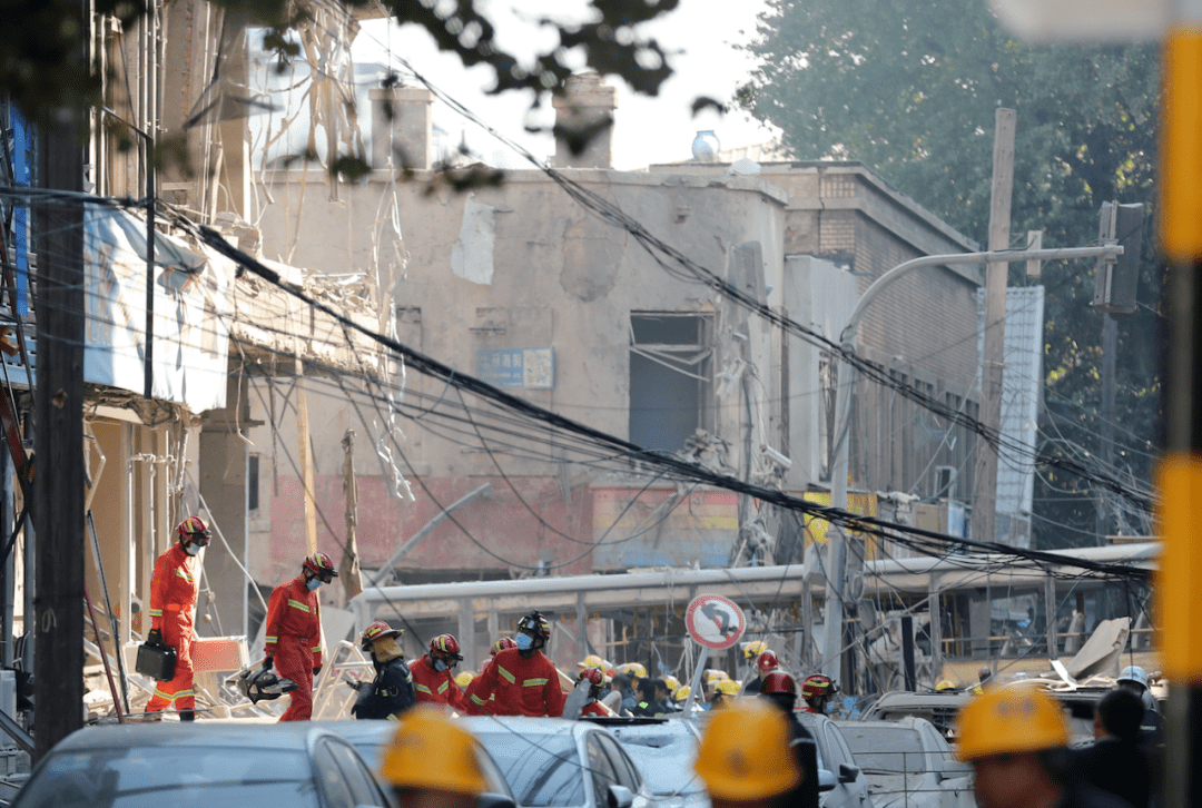 沈阳肇工街爆炸图片