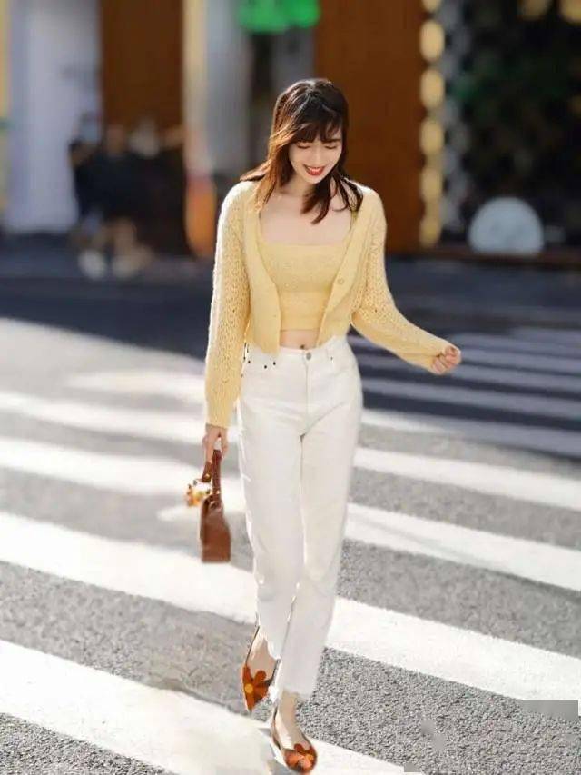 小个子 入秋穿什么鞋？今年流行这双“低跟靴”，时髦显腿长，小个子必备！