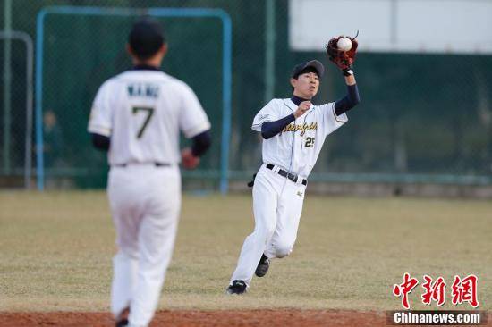 昆山|2021海峡两岸全民棒垒球联赛（昆山站）开赛