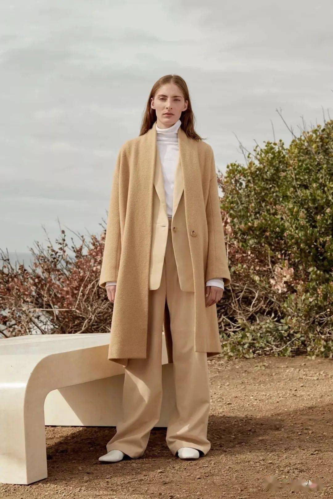 2021秋冬女装流行趋势之叠穿风格的华丽回归