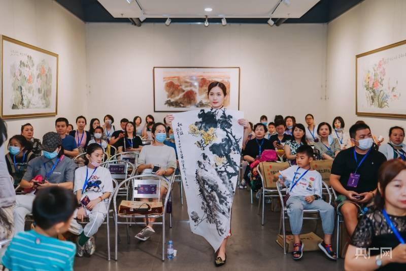 艺术|平安人寿福建分公司：举办“花开富贵 平安万家”吴建峰牡丹画精品展